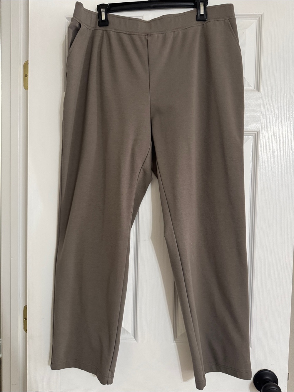 Chico's Taupe Pull-On Straight leg ponte pants